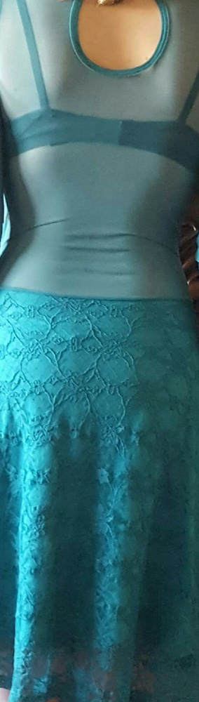 Dress - Picture 3 of 4